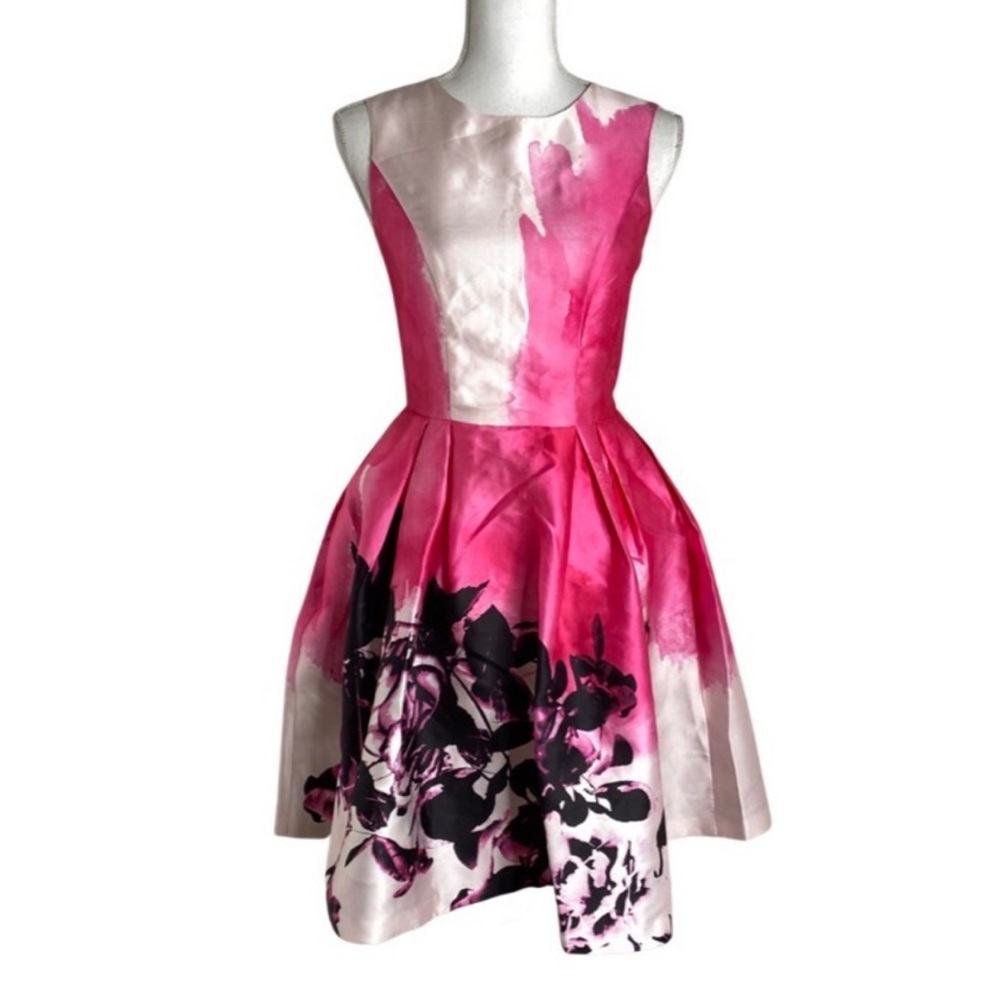 Kaya & Sloane Floral Fit & Flare Dress Size XS